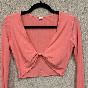 ALO Yoga Coral Pink Ribbed Knot Front Cropped Long Sleeve Top,Size Medium, EUC.